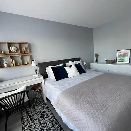 Apartment Chic Parisian Sacre Coeur Views *